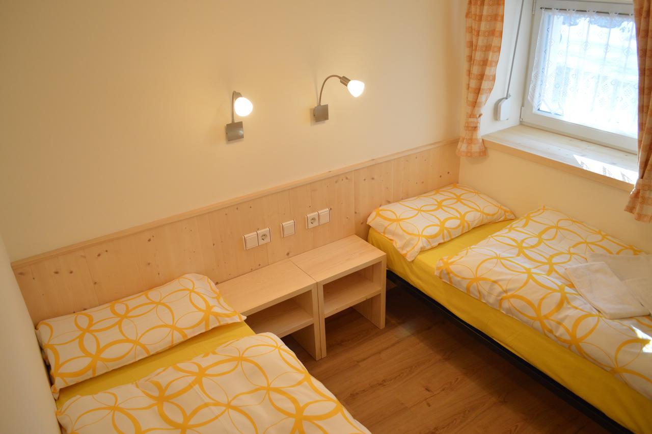 Ciasa Andy Apartment Badia  Ngoại thất bức ảnh